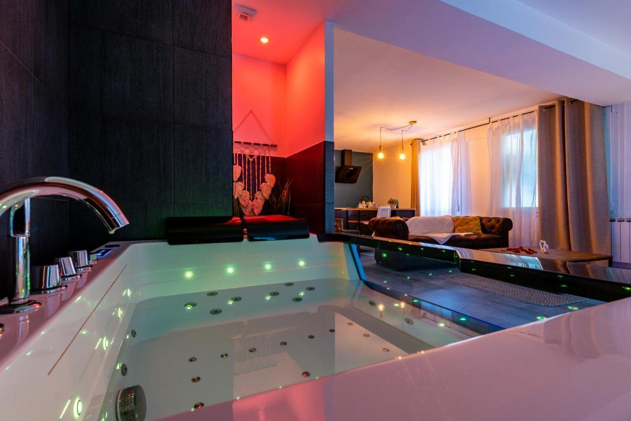 Suite And Spa 21 ディジョン エクステリア 写真