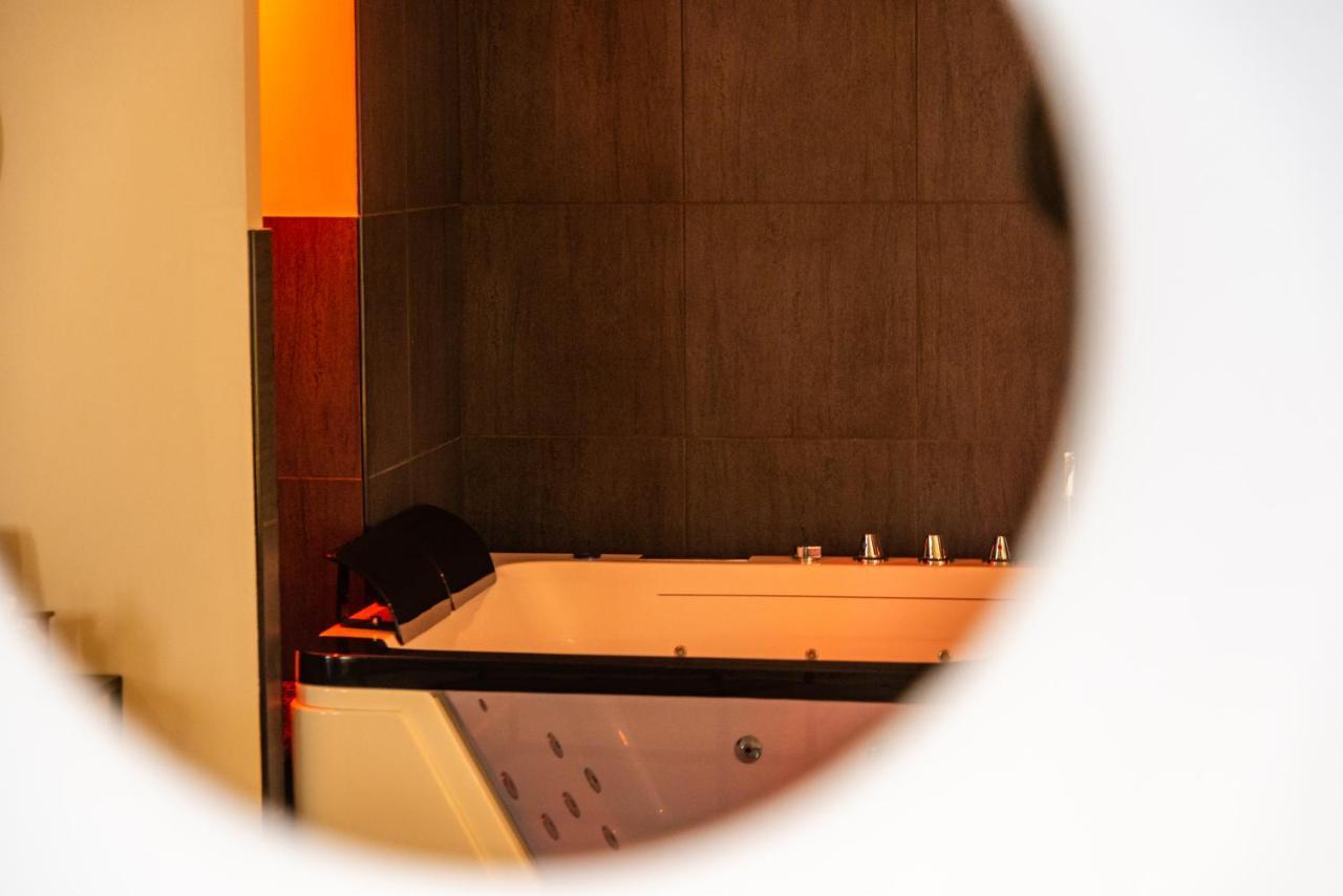 Suite And Spa 21 ディジョン エクステリア 写真