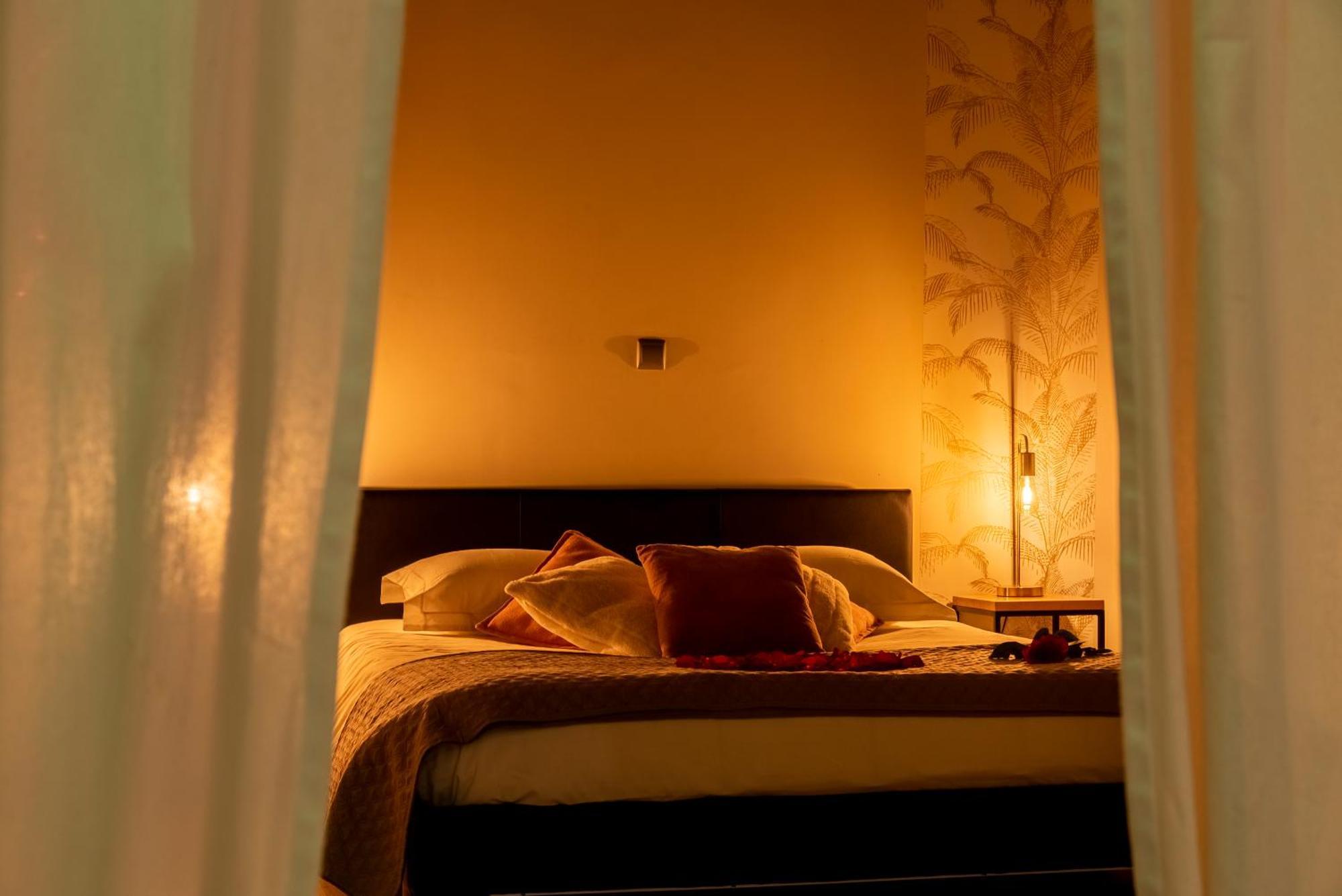 Suite And Spa 21 ディジョン エクステリア 写真